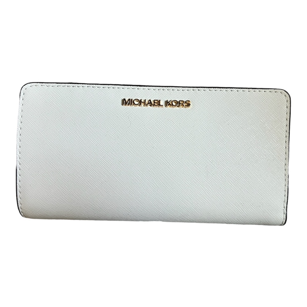 Michael Kors Jet Set Travel Flat Slim Wallet White - Almost NEW